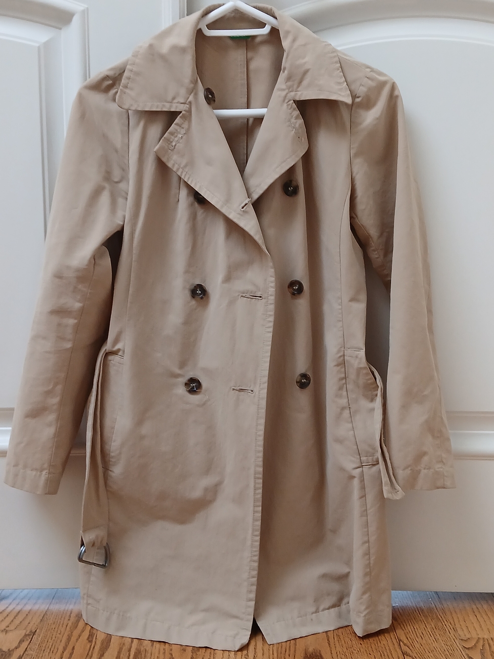 United Colors Of Benetton Double-Breasted Beige Trench Coat with Waist Belt